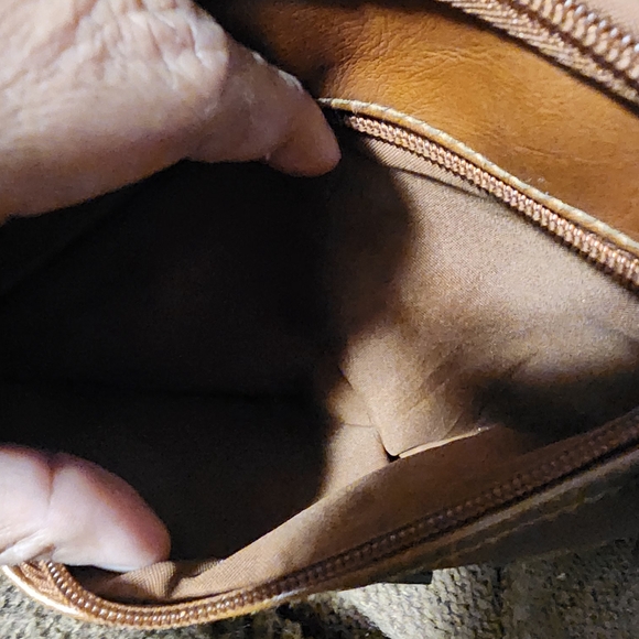 This brown Vegan leather backpack is a stylish and functional accessory - Picture 5 of 5